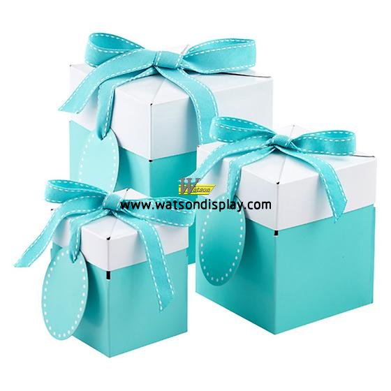 Tiffany aqua blue gift box